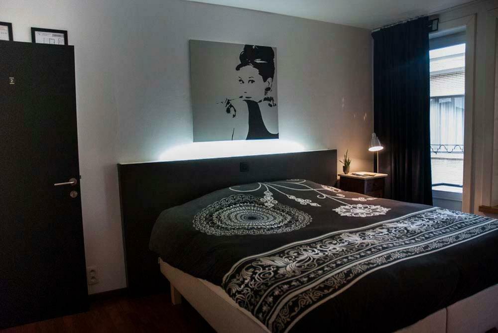 Bed and Breakfast Logies Zen Aan Zee Ostende Exterior foto